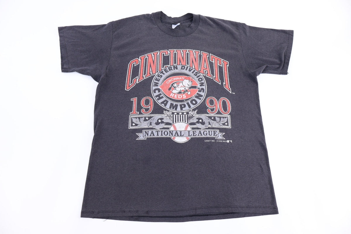 1990 Cincinnati Reds Baseball T-shirt product image 1