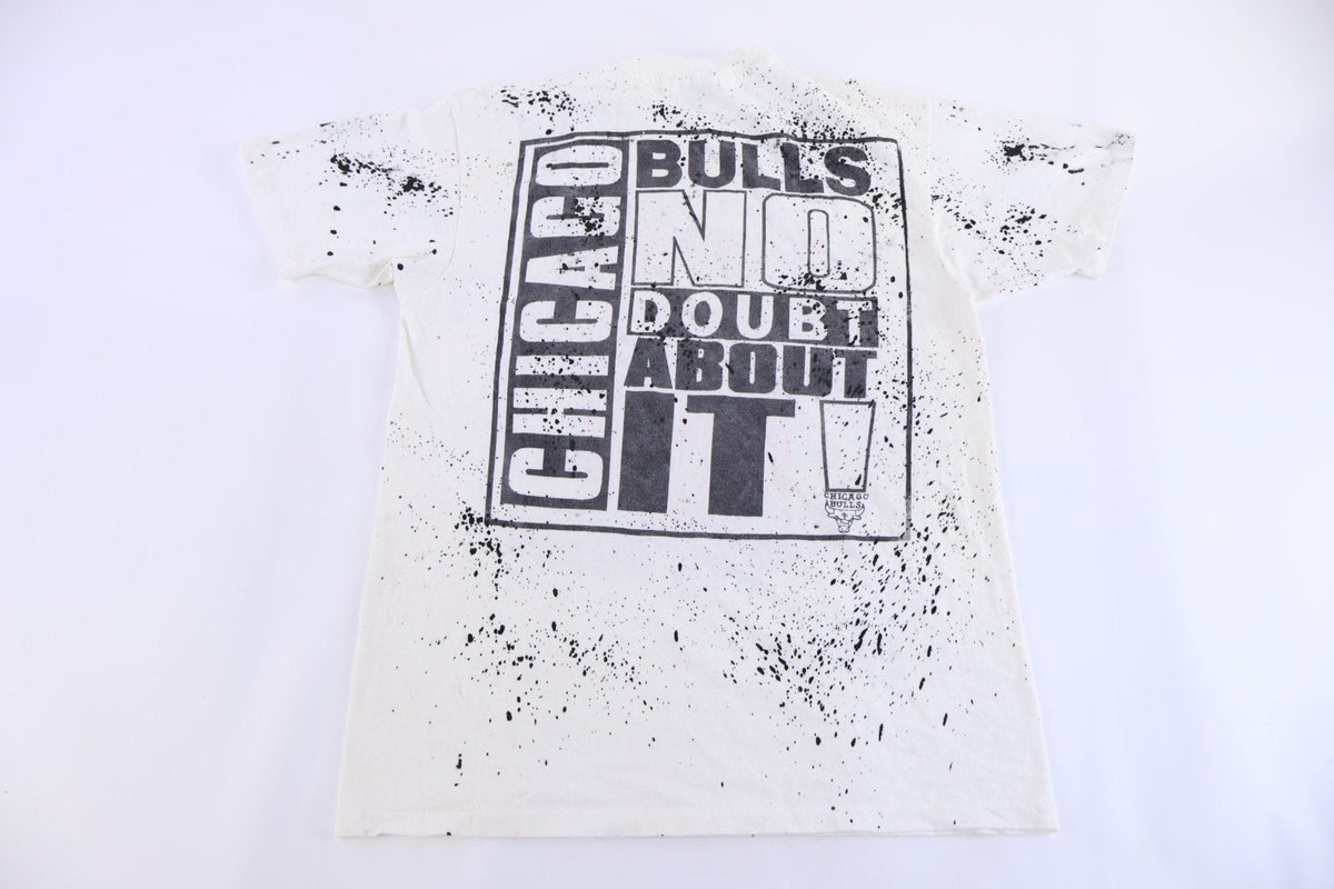 1991 Chicago Bulls Basketball World Champs T-shirt product image 2
