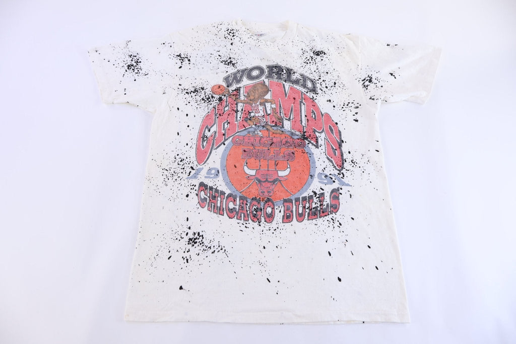 1991 Chicago Bulls Basketball World Champs T-shirt product image 1