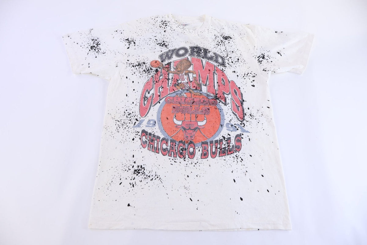 1991 Chicago Bulls Basketball World Champs T-shirt product image 1