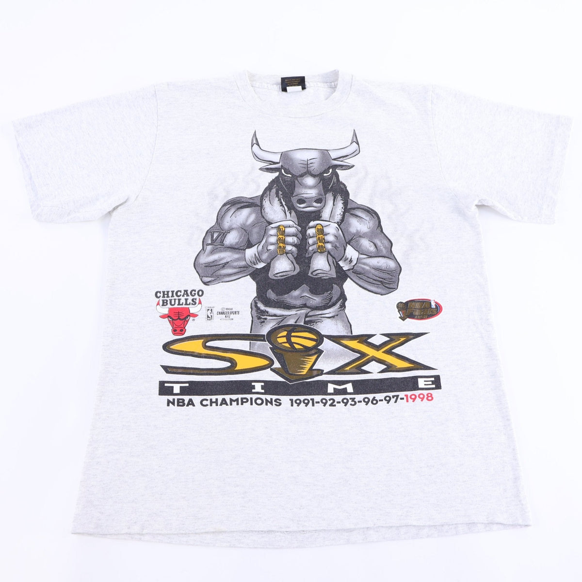 1998 6 Time Champions Chicago Bulls Basketball T-shirt product image 1