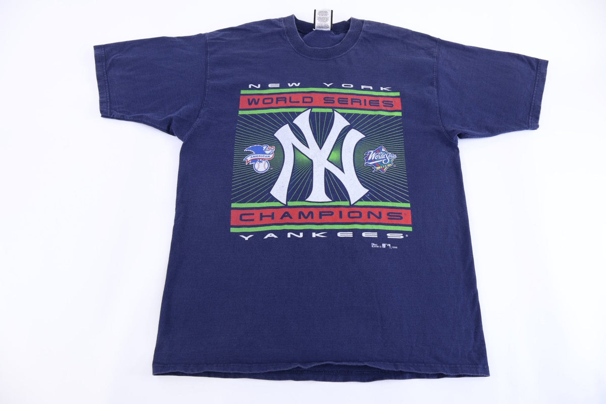 1998 New York Yankees Baseball T-shirt product image 1