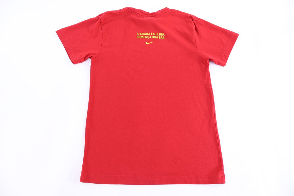 2004/05 Nike Barcelona Soccer T-shirt product image 2