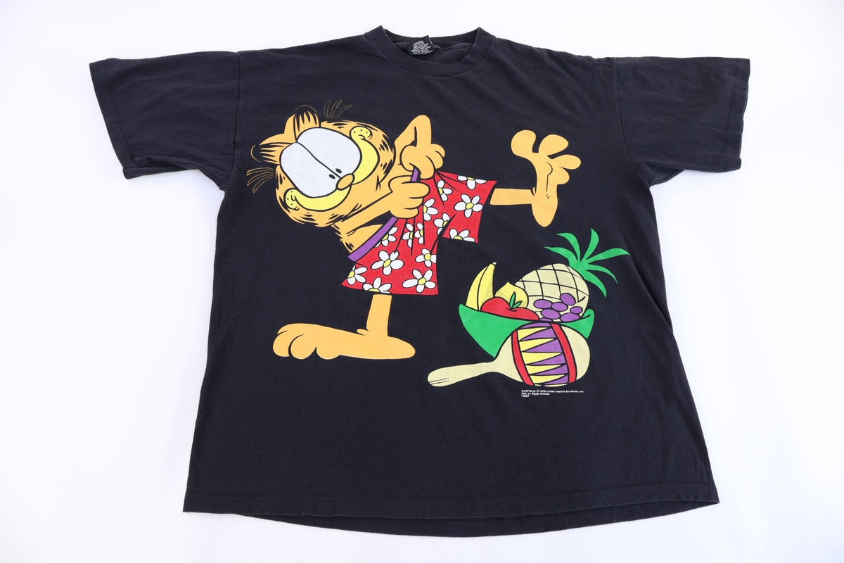 90's Garfield Hawaiian Graphic T-shirt product image 1