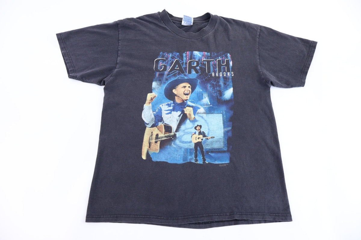 90's Garth Brooks Tour Graphic T-shirt product image 1