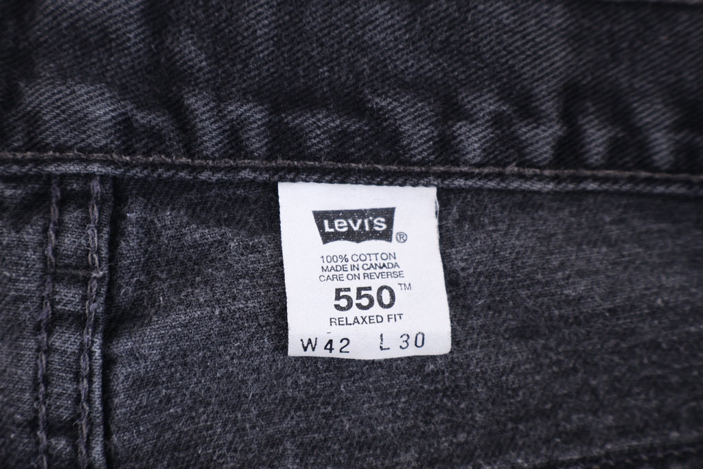 90's Levi's 550 Black Denim Jeans product image 4