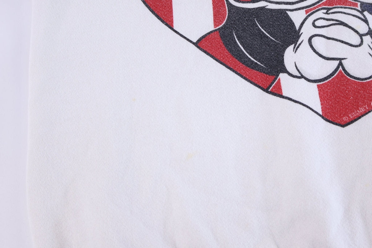 90's Mickey & Minnie Graphic Sweatshirt product image 3