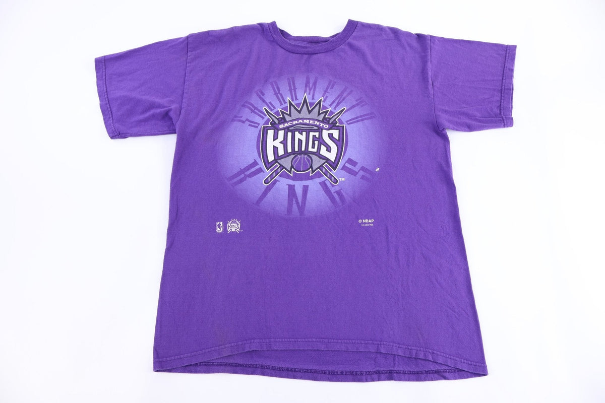 90's Sacramento Kings Basketball T-shirt product image 1