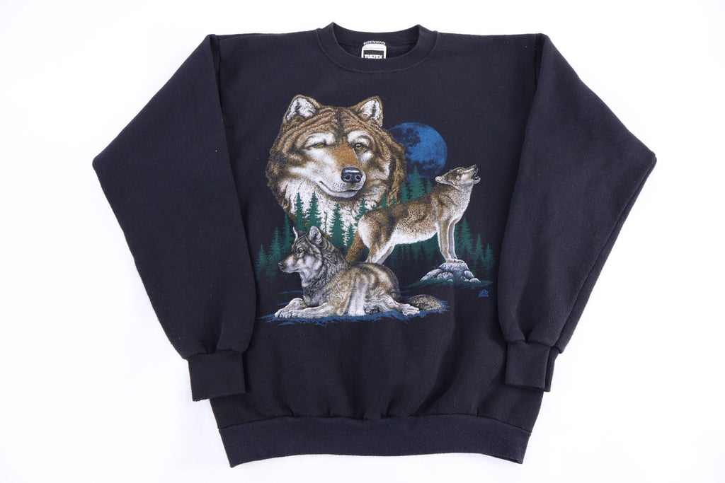 90's Wolves Nature Graphic Sweatshirt product image 1