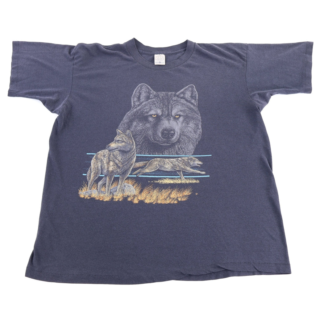 90's Wolves Nature Graphic T-shirt product image 1