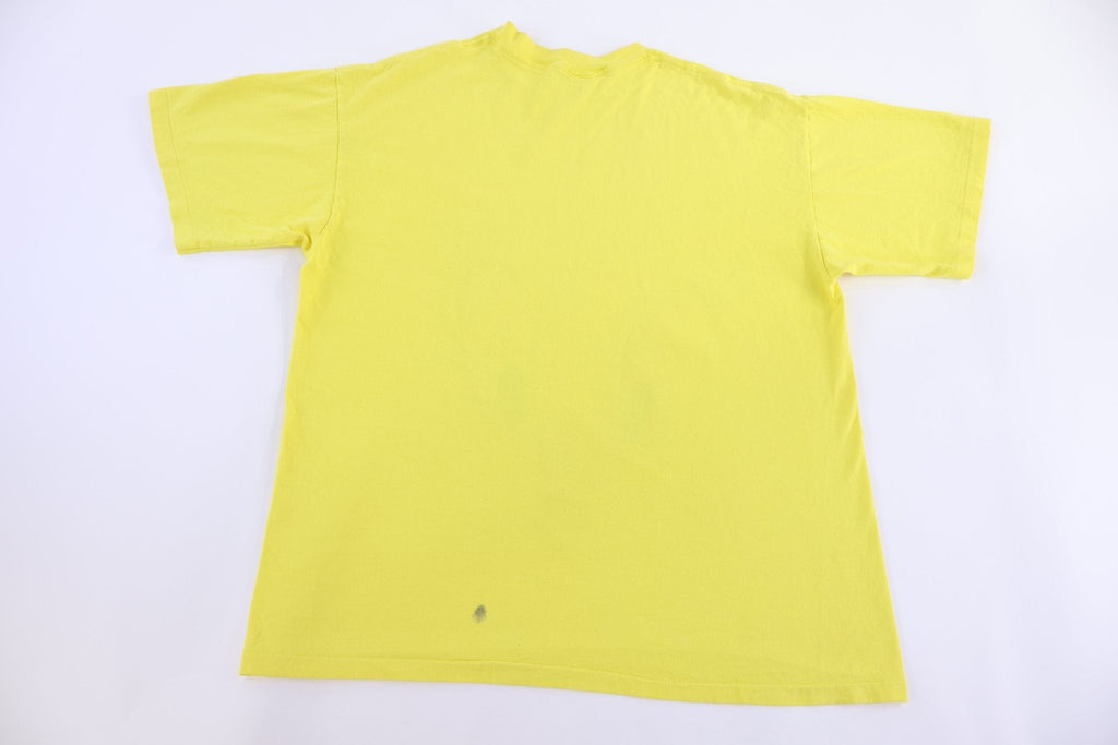 Vintage Six Flags Tweety Bird Graphic T-shirt product image 2