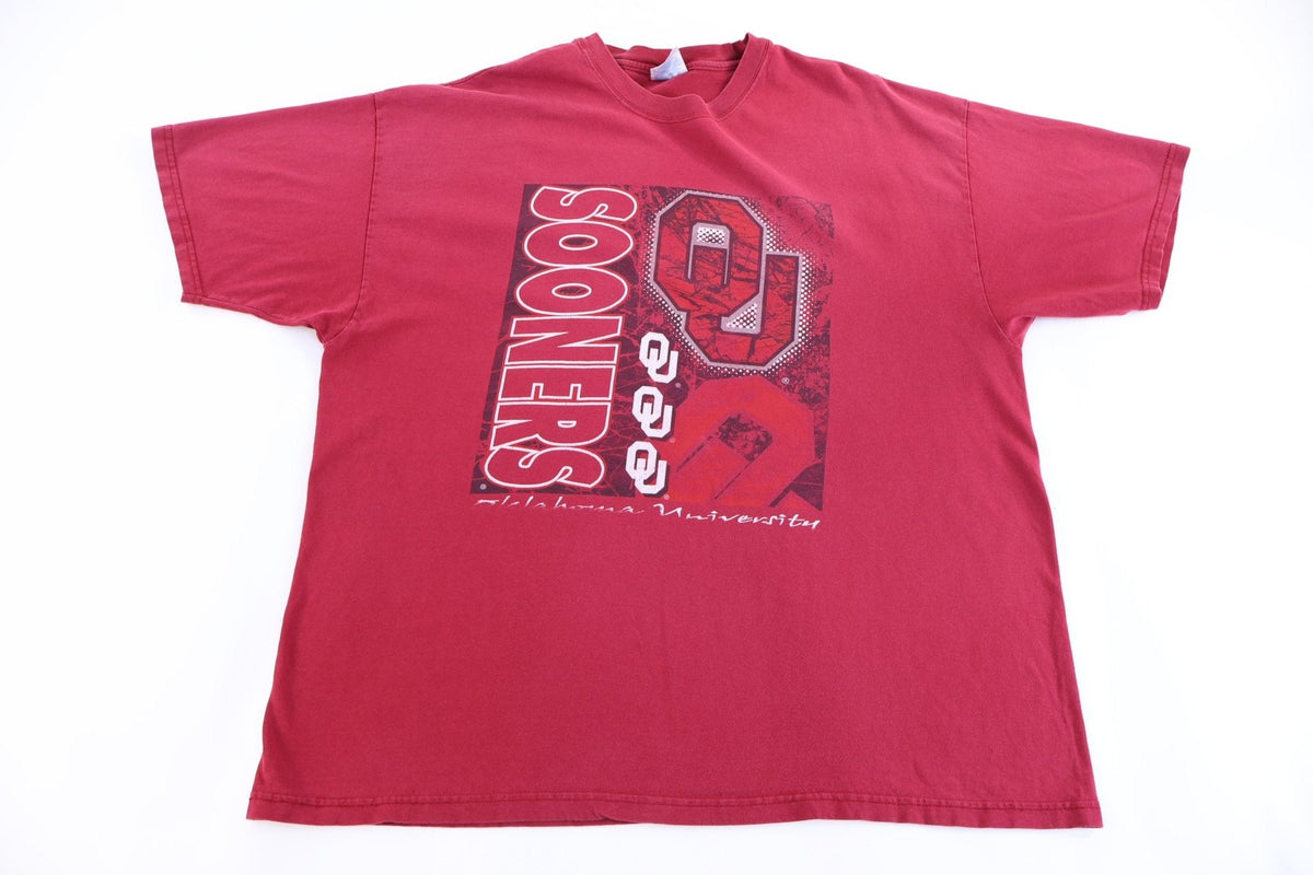 Vintage University of Oklahoma Sooners T-shirt product image 1