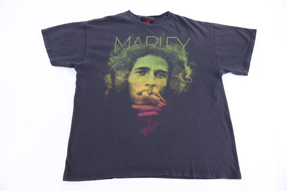 Vintage Zion Bob Marley Graphic T-shirt product image 1