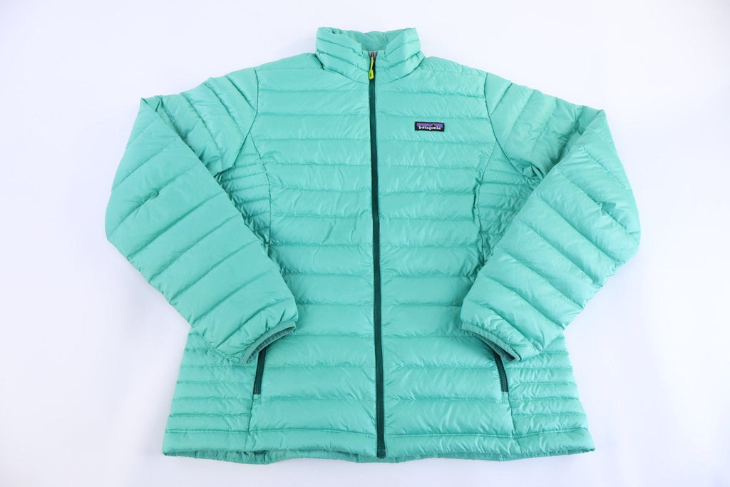 Women's Patagonia Logo Patch Green Full Zip Puffer Jacket product image 1